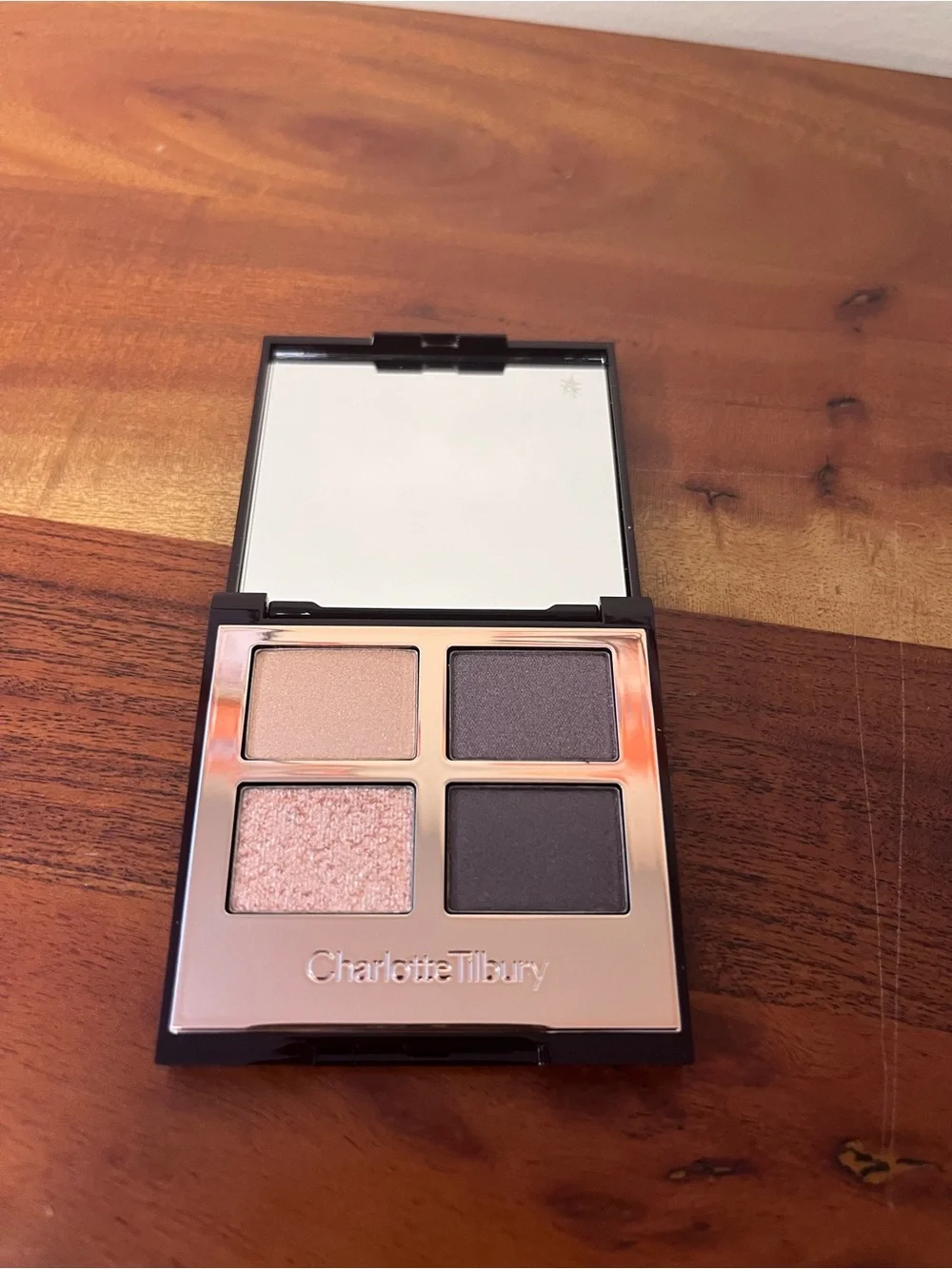 Charlotte Tilbury Luxury palette eyeshadow